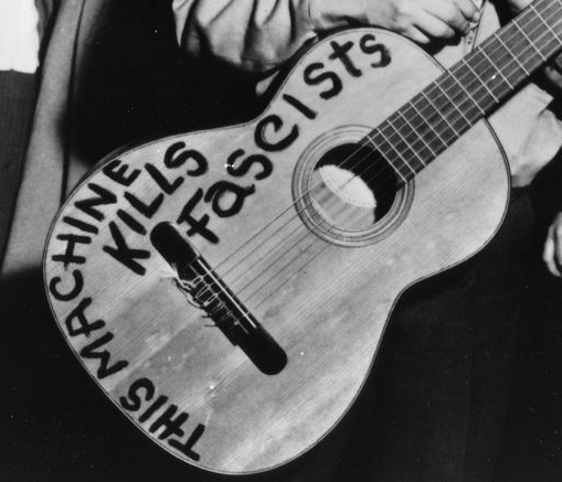 CLASSIC ALBUM REVIEW: THE GREATEST SONGS OF WOODY GUTHRIE (1972)
